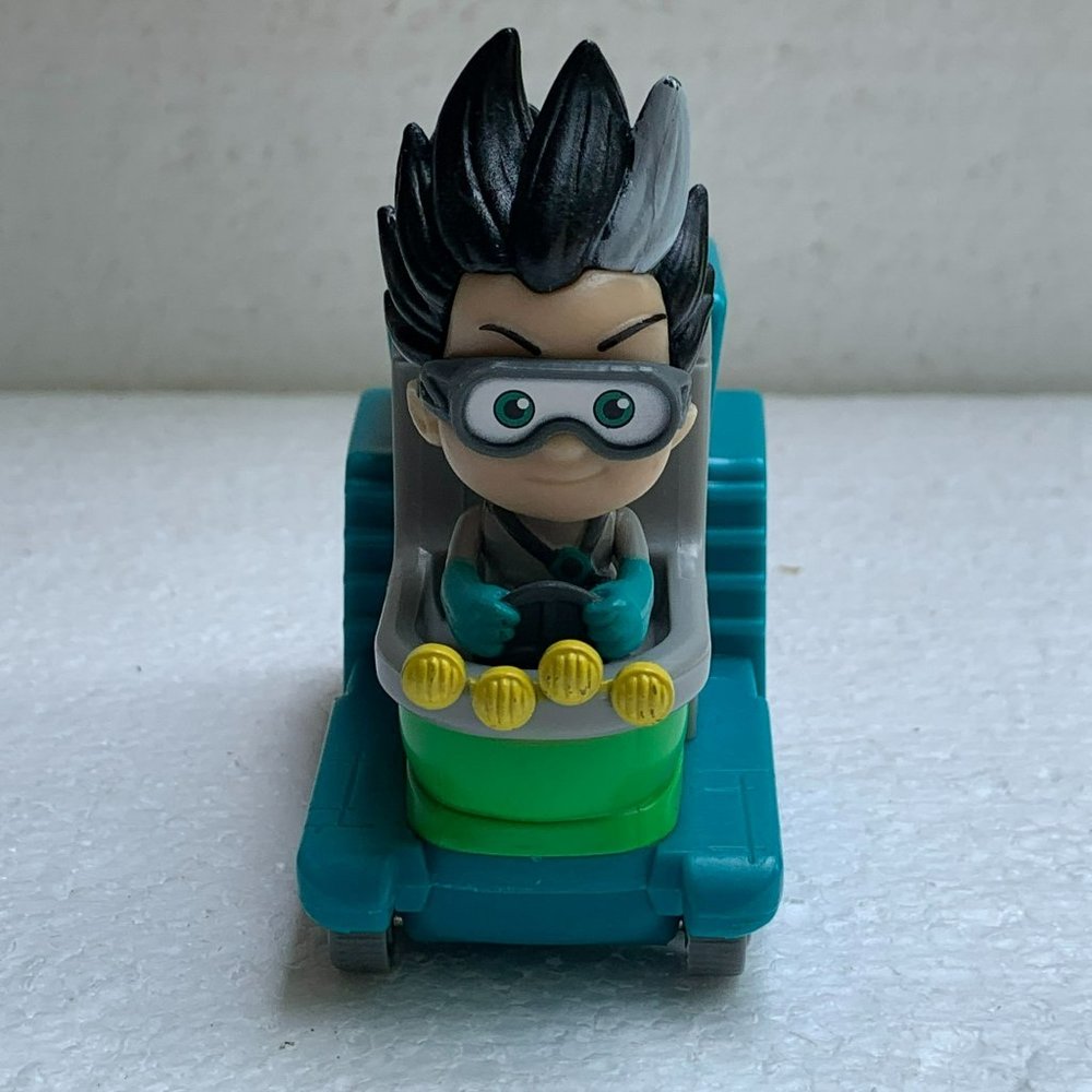 PJ Masks Romeo Mini Vehicle Toy - Picture 2 of 7